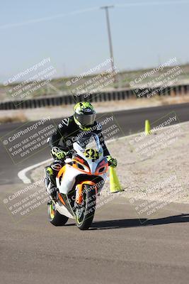 media/Oct-12-2025-CRA (Sun) [[e621380112]]/Around the Pits/